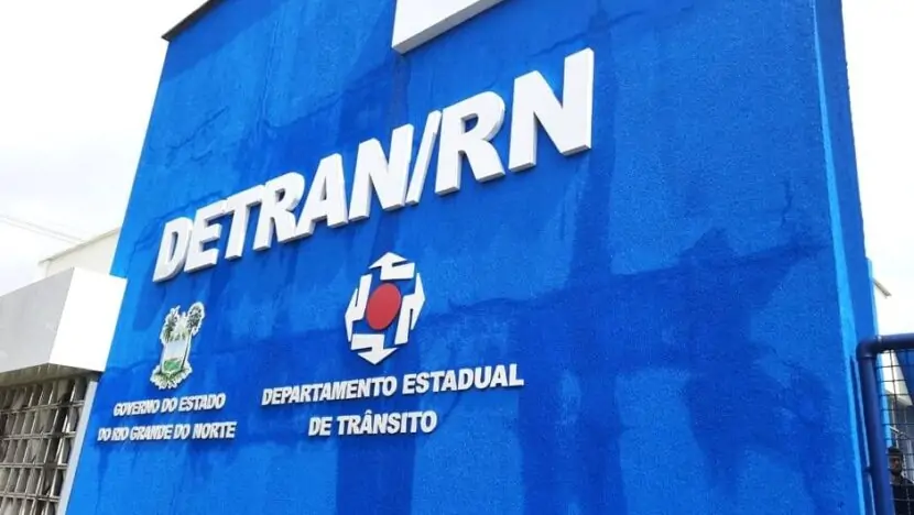 Detran orienta condutores sobre regras para garantir CNH definitiva