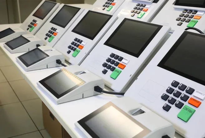Eleições 2026 levam 11 governadores e 10 prefeitos de capitais a renunciar